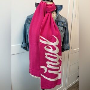 NEW  Victoria’s Secret ANGEL Pink & Cream Knit Scarf  5% Cashmere Exellent Cond.